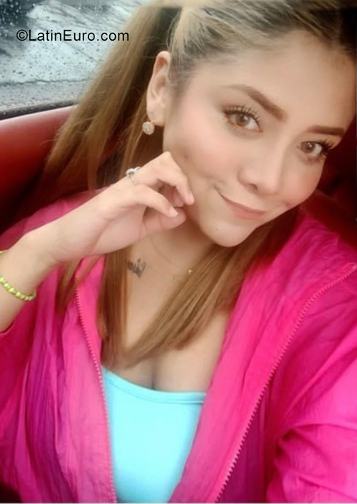 Date this hot Mexico girl Fernanda from Mexico City MX2202