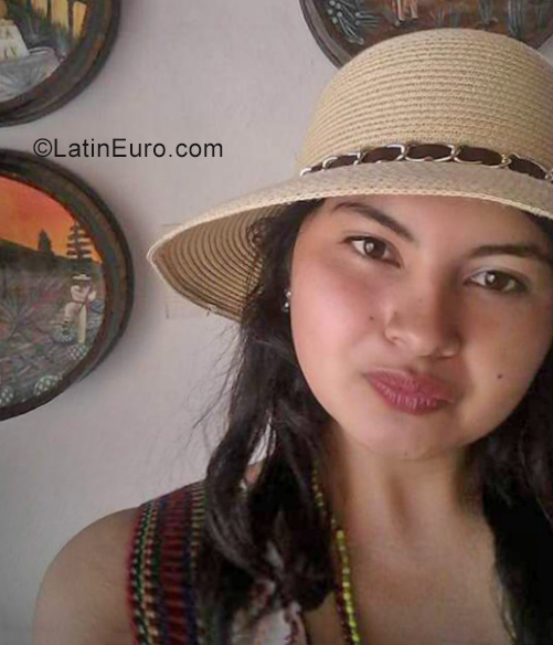 Date this gorgeous Mexico girl Cristina from Puebla MX2271