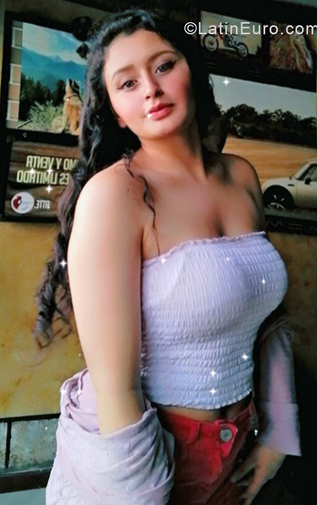 Date this foxy Peru girl Kathia from Lima PE1939