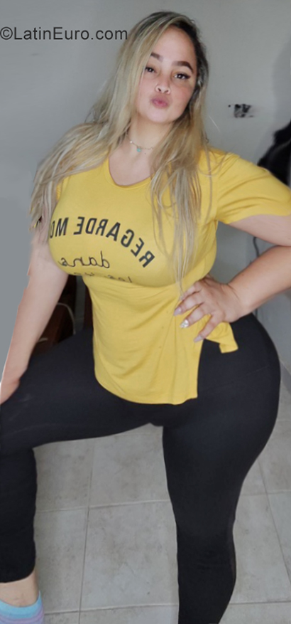 Date this georgeous Colombia girl Gema from Barinas CO31719