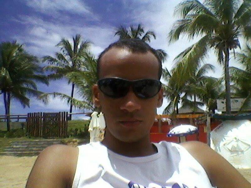 Date this beautiful Brazil man Leandro from Entre Rios BR11822