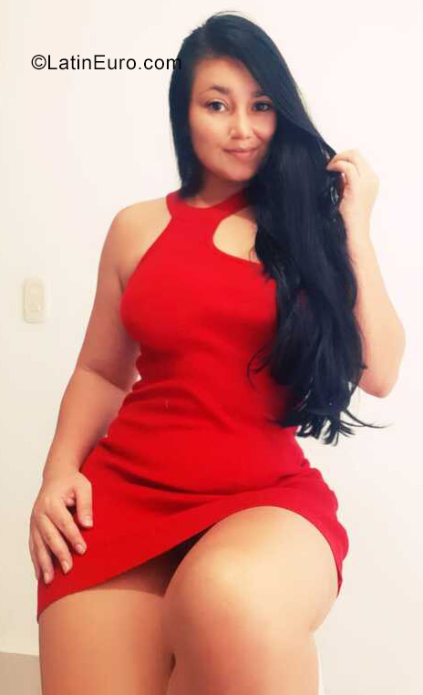 Date this sensual Colombia girl Ana from Medellin CO31650