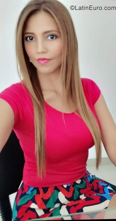 Date this stunning Colombia girl Liliana from Bogotá CO31701