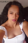 attractive Colombia girl Isabella patio from Bogota CO32131