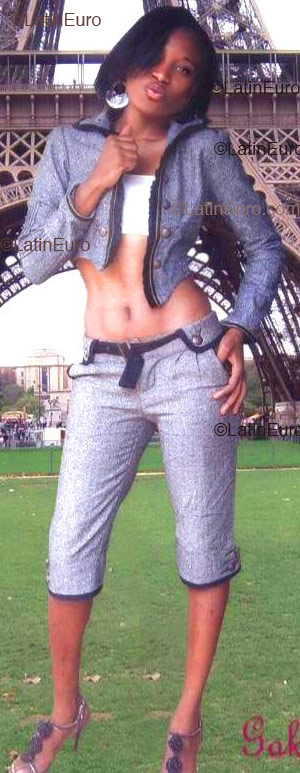 Date this happy Any Country girl Jackye from  A9517