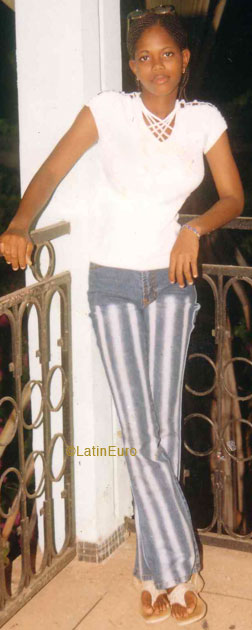 Date this funny Any Country girl Bintou from  A9771