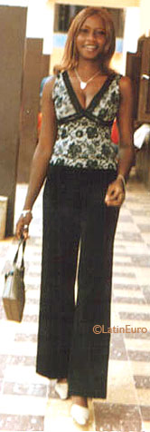 Date this attractive Ivory Coast girl Aimee from  A9929
