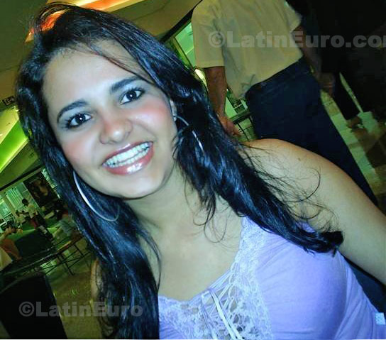 Date this pretty Brazil girl Daiane from Hortolandia BR3861