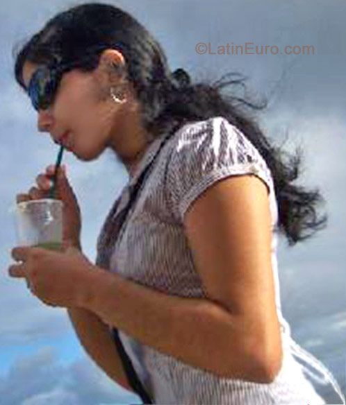 Date this voluptuous Brazil girl B-145 from Recife B-145