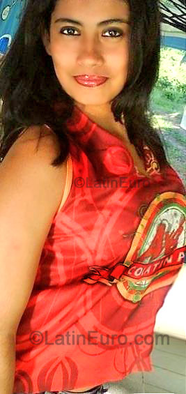 Date this nice looking Brazil girl Inagiara from  B-214