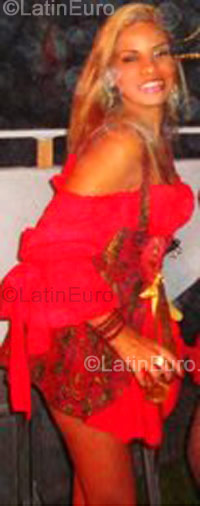 Date this delightful Brazil girl Vivian from Sao Paulo BR4204