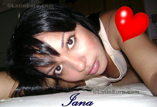 Date this georgeous Brazil girl Iana from Quixada B-6