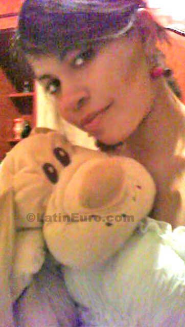 Date this stunning Brazil girl Renilda from Dourados BR4075