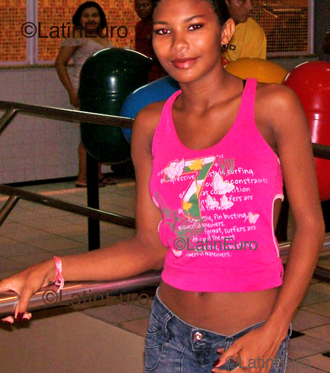 Date this georgeous Brazil girl Yranyldes from Sao Luis B1047