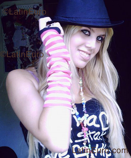 Date this gorgeous Brazil girl May from Joao Pessoa B1156