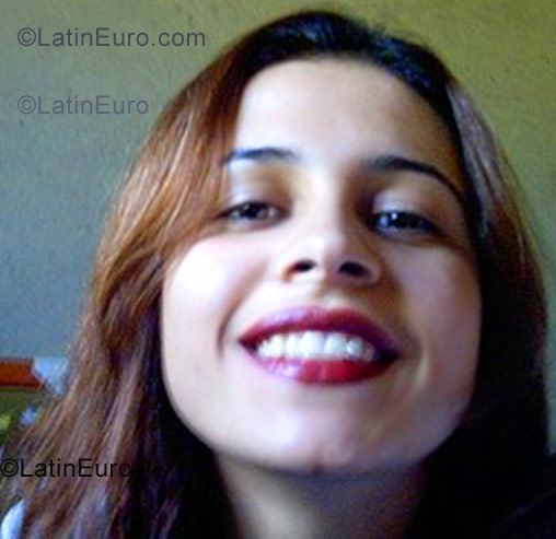 Date this georgeous Brazil girl Franciane- from Barra Mansa B1181