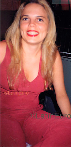 Date this hard body Brazil girl Simone from Imperatriz B1187