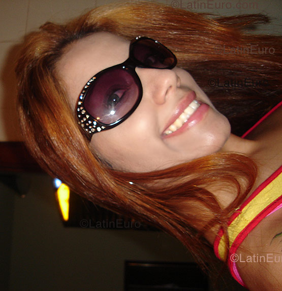 Date this georgeous Brazil girl Jackeline from Belo Horizonte B1199