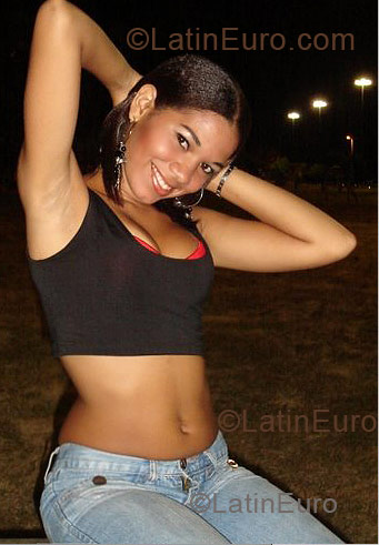 Date this hot Brazil girl Ariane from Sao Luis B1354