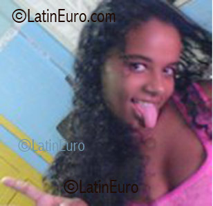 Date this sensual Brazil girl Thamires from Ilheus B1635