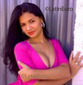 Date this delightful Brazil girl Alynne from Goiania B1792