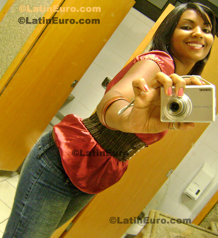 Date this delightful Brazil girl Rosangela from Itabuna BR3711