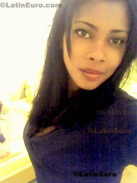 Date this foxy Brazil girl Juliana from Taboao da serra B236