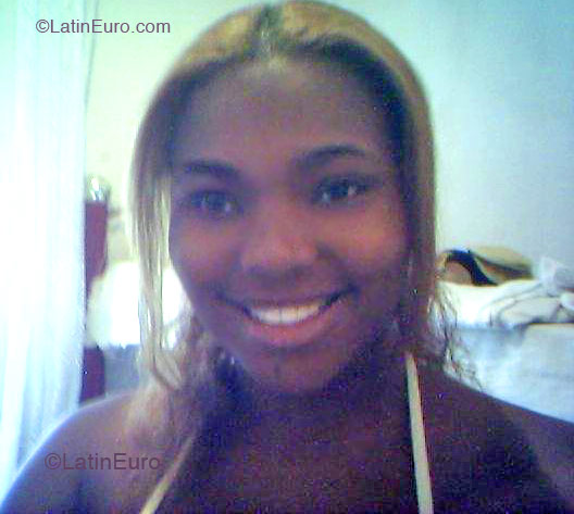 Date this young Brazil girl Domenica from Sao Paulo B2515