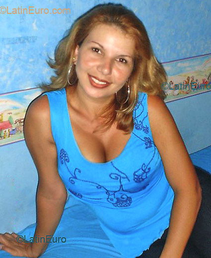 Date this delightful Brazil girl Josielba from SERTANIA B2673