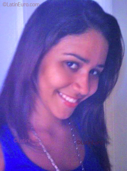 Date this attractive Brazil girl Camila from FORTALEZA B2740