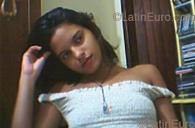 Date this lovely Brazil girl Paula from PALMARES B2902