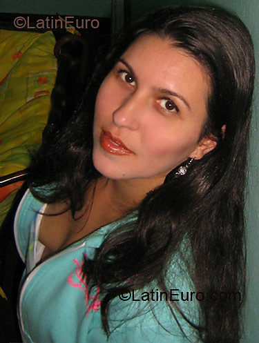 Date this lovely Brazil girl Andreia from PORTO ALEGRE B3142