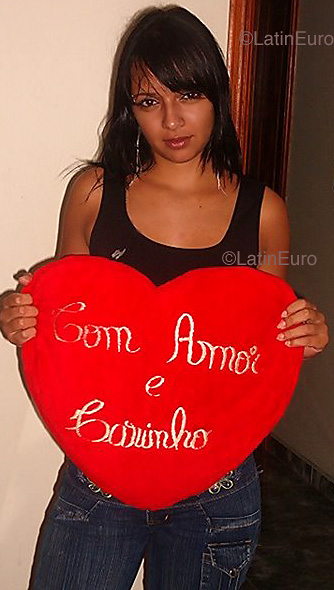 Date this beautiful Brazil girl Ana from RIACHO FUNDO B3688