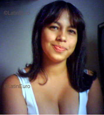 Date this good-looking Brazil girl Daiana from SAO BERNARDO B3693