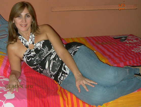 Date this hard body Brazil girl Lucineide from FORTALEZA BR6840