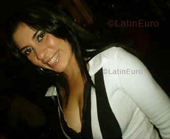 Date this beautiful Brazil girl Renata from INDAIATUBA B3759