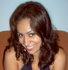 Date this cute Brazil girl Veruska from SANTOS B3779