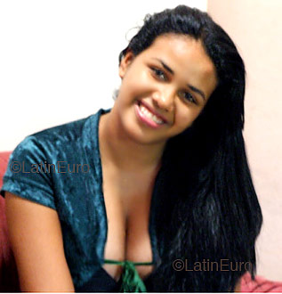 Date this hot Brazil girl Fabiana from SANTA INES B4450