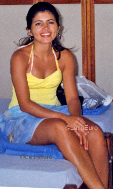 Date this passionate Brazil girl Eveline from FORTALEZA B4547