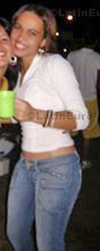 Date this stunning Brazil girl Plinia from Palmas B470
