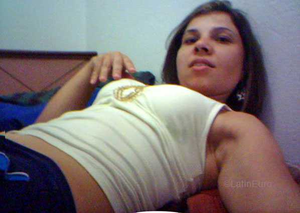 Date this happy Brazil girl Sandra from SAO JOSE DO RIO PARDO B4834