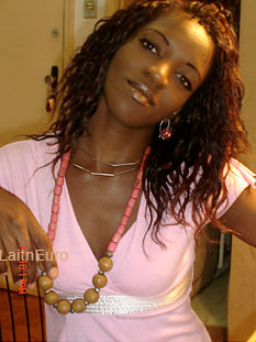 Date this pretty Brazil girl Carla from RIO DE JANEIRO B4921