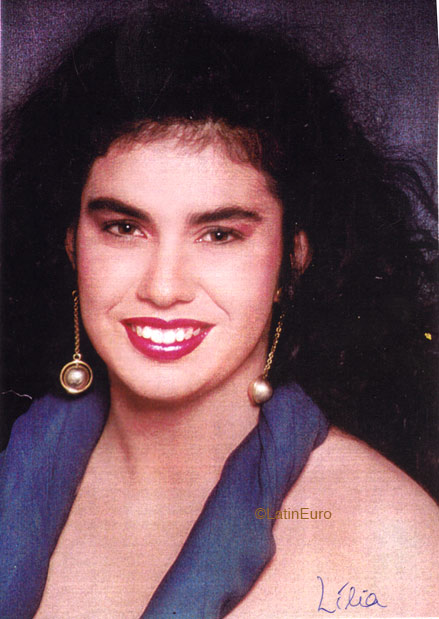 Date this gorgeous Brazil girl Lilia from RIO DE JANEIRO B5090