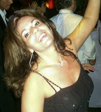 Date this athletic Brazil girl Maria from Brasilia B5091