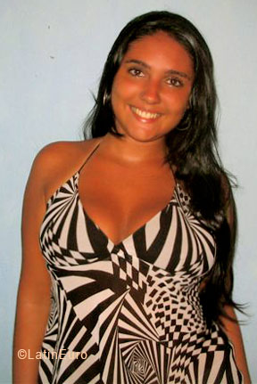 Date this voluptuous Brazil girl Leilane from SAO SEBASTIAO B5415