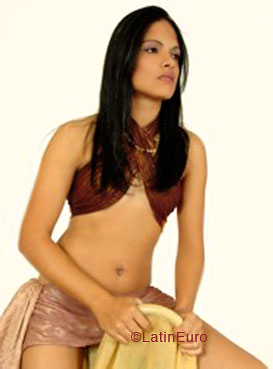 Date this tall Brazil girl Erica from APARECIDA DE GOIANIA B5757
