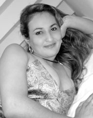 Date this good-looking Brazil girl Emilia from TAGUATINGA B5787