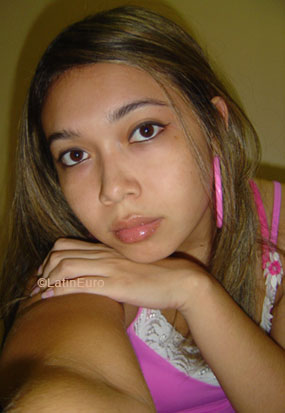 Date this lovely Brazil girl Juliana from  B5937