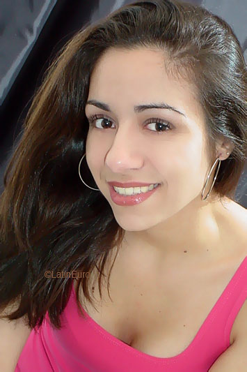 Date this funny Brazil girl Danielle from JOINVILLE B6094
