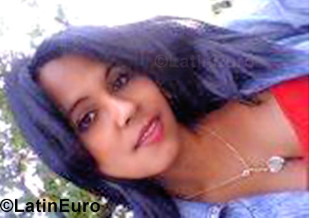 Date this gorgeous Brazil girl Bejanira from Paulo Afonso B731